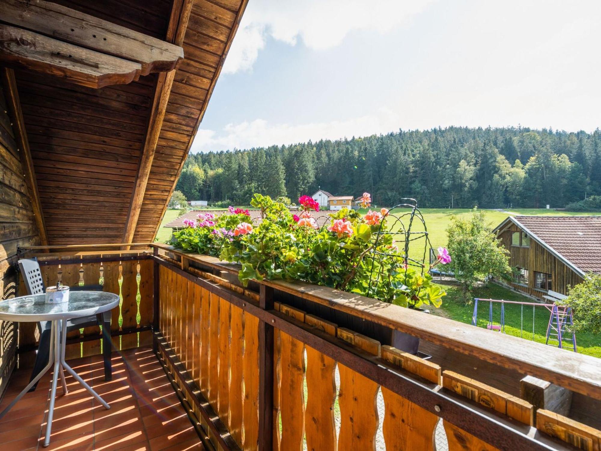 Flat On A Farm Near The Arber Ski Area Neukirchen beim Heiligen Blut Exteriör bild